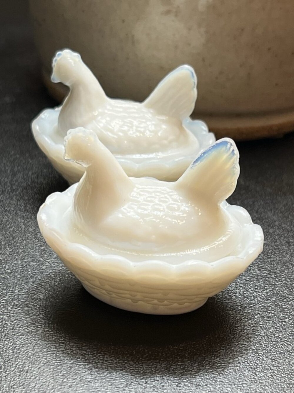 Pair (2) Vintage Westmoreland White Opalescent Mini Hen On Nest EUC 2.5